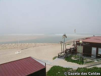 Obras interditam areal da Foz do Arelho