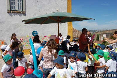 Pinturas e balões marcaram Dia da Criança em Óbidos