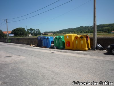 Alfeizerão à espera de mais ecopontos