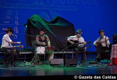 Amanhã há artes de rua junto ao CCC