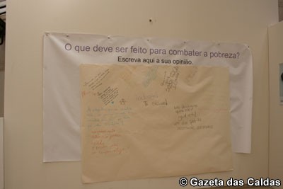 Alunos da ETEO mostram o que é a pobreza em fotografia