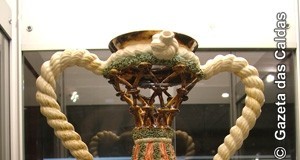 Peça de Bordalo Pinheiro