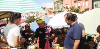 Chef Chakall cozinhou nas Caldas com produtos da Praça da Fruta Praça da Fruta