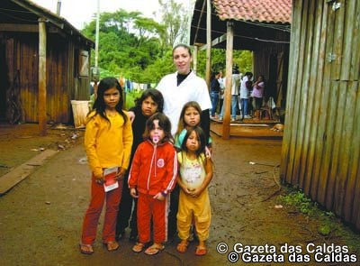 “No Brasil o enfermeiro só coordena e faz os procedimentos mais invasivos”, Vera Duarte