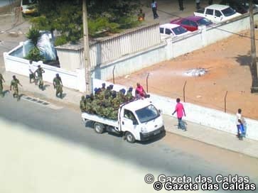 Empresário caldense em viagem de negócios assistiu a tumultos em Moçambique