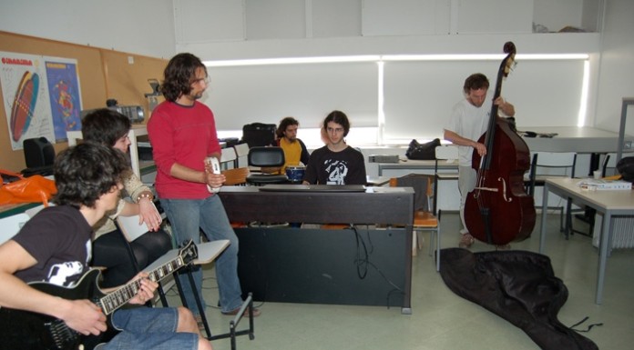 Mais de 600 crianças frequentam o ensino artístico nas Caldas da Rainha Musica