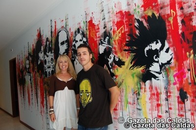 Grafitis dão nova vida a escola de artes e de representação Cristiano Neves