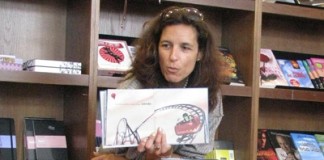 Contadores de Histórias na Casa das Artes da Rainha Professora