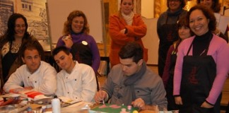 Cake designer brasileiro esteve em Portugal a ensinar a fazer jóias em bolos