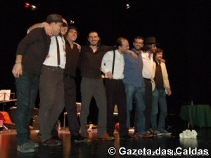 O grupo caldense apresentou novos temas e teve a participação de dois convidados notícias das Caldas