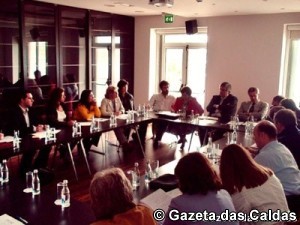 Na reunião na Foz do Arelho participaram 25 elementos de vários movimentos notícias das Caldas