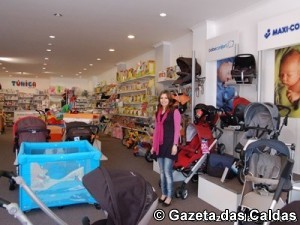 A loja do Bairro Azul é a maior loja da Túnica, com 700 metros quadrados de área de exposição e estacionamento para os clientes notícias das Caldas