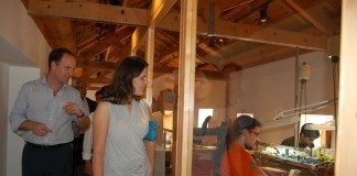 Assunção Cristas “bem impressionada” com o centro de incubação de Óbidos notícias das Caldas