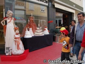 O comércio voltou a sair à rua notícias das Caldas