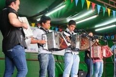 Gaeiras repete êxito em encontro nacional de concertinas