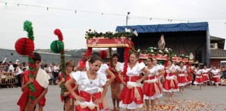 Festa de S. João Batista encheu Largo 1º de Maio em Alfeizerão notícias das Caldas