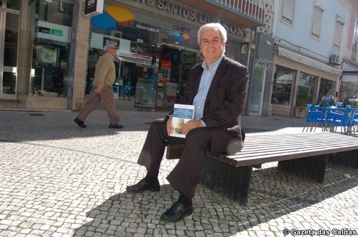 “O problema da crise do país não está nas pessoas, mas sim nas estruturas”, diz investigador caldense