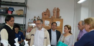 Comitiva brasileira visitou várias empresas do sector da cerâmica portuguesa notícias das Caldas