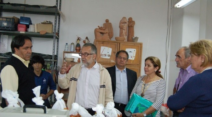 Comitiva brasileira visitou várias empresas do sector da cerâmica portuguesa notícias das Caldas