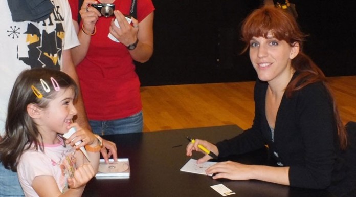 Luísa Sobral em tons rosa no CCC das Caldas notícias das Caldas