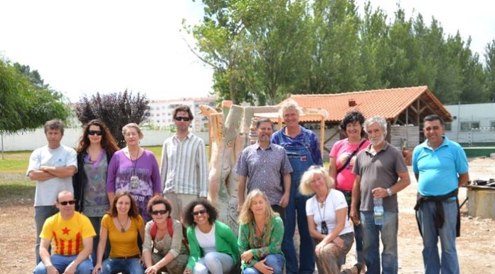 Wali Hawes, indiano descendente de avó portuguesa mostrou cerâmica-espectáculo notícias das Caldas