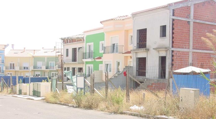 Moradores do Parque Belver indignados com estado de desmazelo da urbanização notícias das Caldas