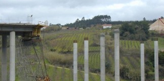 Complexidade do processo caracterizou julgamento de engenheiros e empreiteiros na queda do viaduto da A15 notícias das Caldas