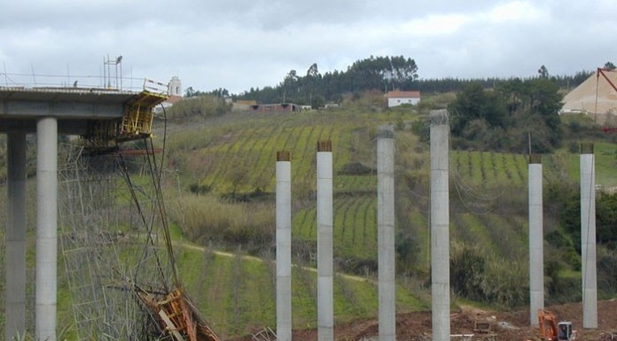 Complexidade do processo caracterizou julgamento de engenheiros e empreiteiros na queda do viaduto da A15 notícias das Caldas