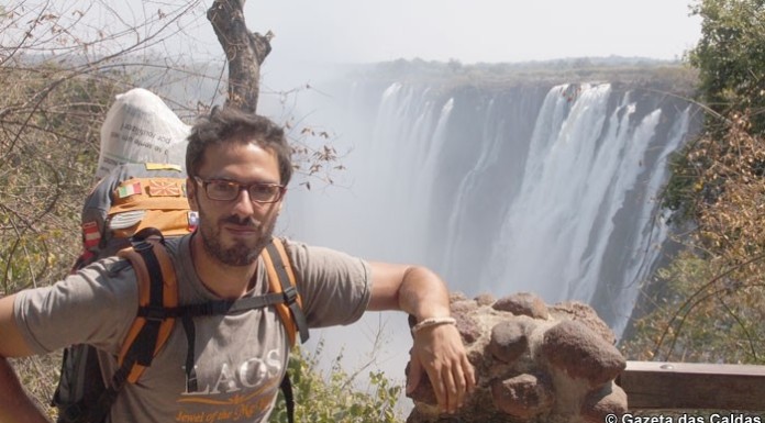 Caldense percorreu 12 mil quilómetros à boleia e visitou nove países em África notícias das Caldas