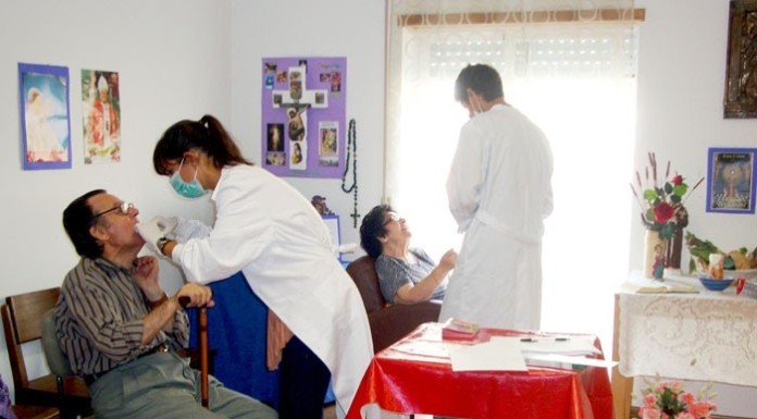 Idosos sensibilizados para importância da saúde oral na terceira idade notícias das Caldas