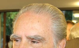 Herculano Elias apresenta pinturas de Natal notícias das Caldas