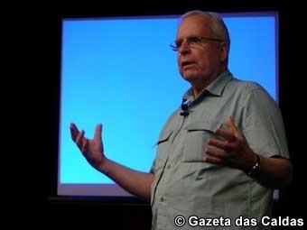 Café de Ciência dedicado à Química no CCC notícias das Caldas