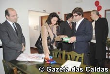 Secretária de Estado da Igualdade visitou CERCINA e conheceu constrangimentos da instituição notícias das Caldas