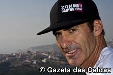 Garrett McNamara ligado à Nazaré por mais três anos notícias das Caldas