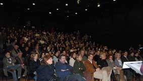 Abraço ao hospital das Caldas marcado para hoje à noite às 20h00