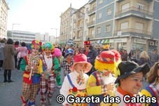 Caldas com corso sábado à noite e domingo à tarde
