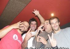 Bandas Ensaio e 74 actuam hoje na Cervejaria Paulo