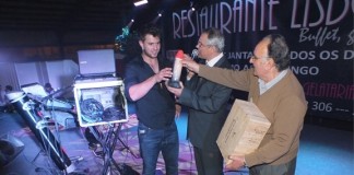 Concorrente de “reality show” levou mulheres ao rubro na Expoeste