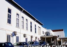 Utentes do Hospital de Alcobaça lançam petição e querem trocar Caldas por Leiria