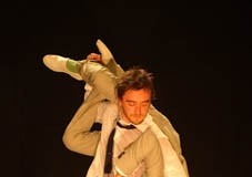 Música Coral e dança no teatro-Cine de Torres Vedras