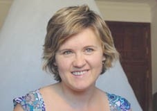 Artista plástica caldense ilustra reedição juvenil do Romanceiro Português