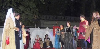 Cultura e moda no Parque D. Carlos I em espectáculo de homenagem à rainha D. Leonor