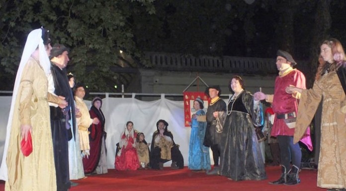 Cultura e moda no Parque D. Carlos I em espectáculo de homenagem à rainha D. Leonor