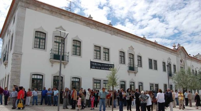 Bombarralenses contra o encerramento do seu tribunal que os vai deixar “mais longe” da Justiça