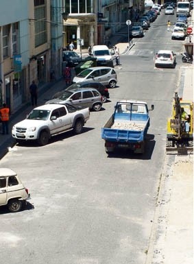 Obras na cidade chegaram à rua Dr. Leão Azedo