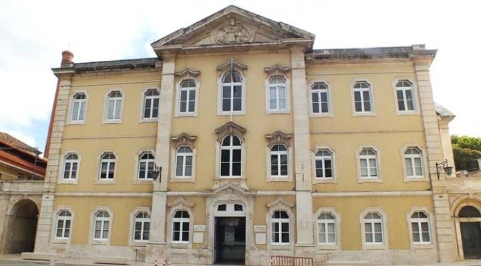 Bactérias mantêm Hospital Termal encerrado