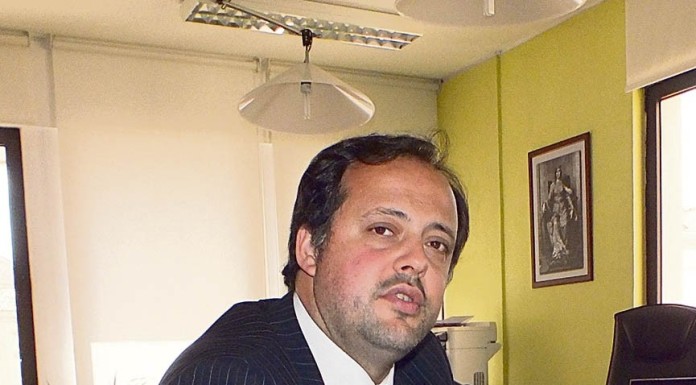 Suspensão de abastecimento de combustível e de adjudicação de serviço a empresário gera conflito no interior do PSD