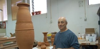 Mestre Tavares ensinou olaria de roda no Cencal