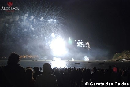 Trinta mil pessoas na viragem do ano em S. Martinho do Porto