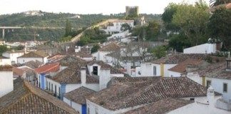 Óbidos deverá ser repovoada e ter vida própria ou está bem assim como cenário para eventos? Notícias das Caldas